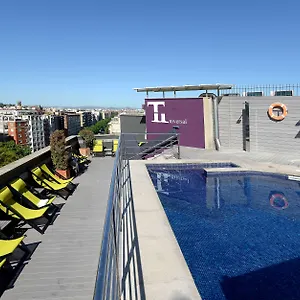 Otel Universal